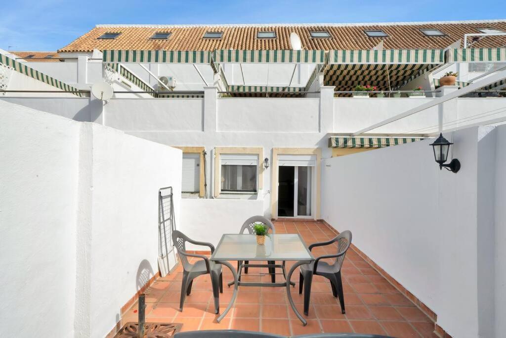 Duplex Con Vistas Al Mar, Piscina Y Gimnasio - Las Abejeras 226 Estepona Exterior photo